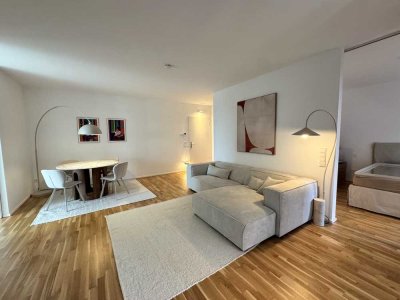 Wohnen in der Hafenstadt - moderne 2,5 Zimmer Wohnung mit Loggia