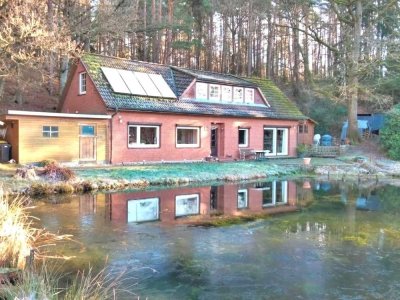 "Einziehen, abschalten, genießen – Leben wie im Urlaub" Einfamilienhaus auf Naturgrundstück in B