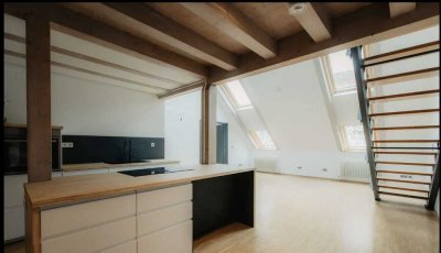 Industrie-Loft mit Wellnessbereich in bester Lage von Leipzig