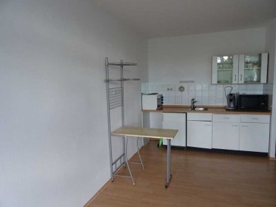 Teilmöblierte, renovierte 1-Zimmer-Wohnung mit Balkon und Einbauküche in Mainz-Marienborn