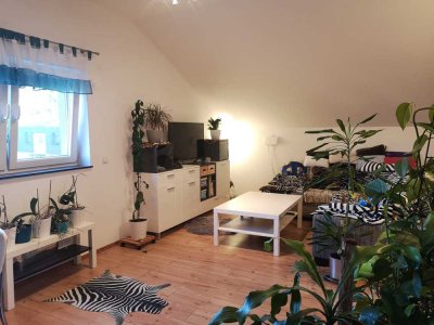 Sanierte 3-Raum-DG-Wohnung mit Einbauküche in Albstadt