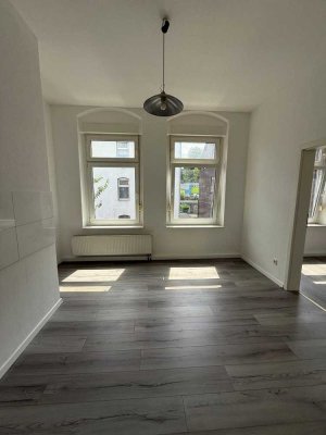 Sanierte 2,5-Zimmer Wohnung