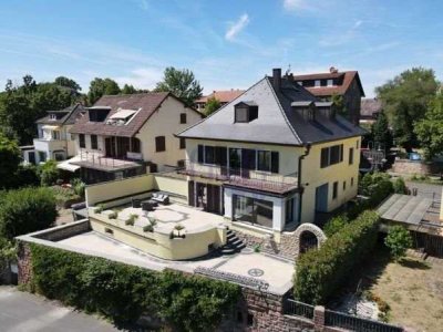 Prachtvolle Villa in direkter Mainlage nahe Schloss Philippsruhe in Hanau