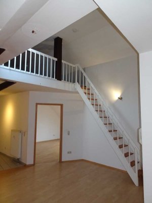 Gepflegte 2 Zimmer Galerie Wohnung in Bamberg/Gaustadt zu vermieten!