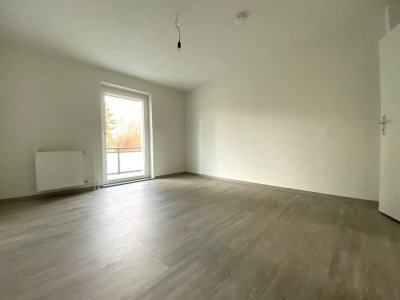 3-Zimmer-Wohnung mit sonnigem Balkon, frisch renoviert und in ruhiger Lage