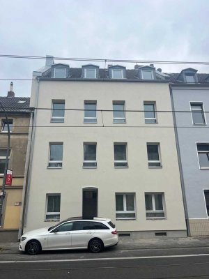 Exklusives 16-Zimmer Haus in Köln-Mülheim, Erstbezug 2026