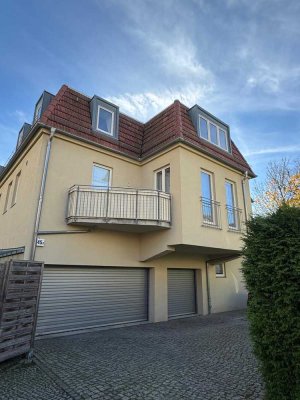 Provisionsfreie 4-Zimmer-Dachgeschosswohnung in Potsdam-Babelsberg