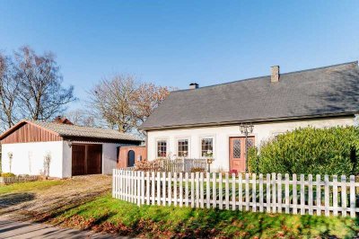 Historie, Weitblick & Ostseeduft - Historisches Wohnen nahe Steinbergkirche/Ostsee
