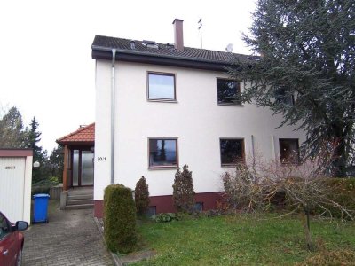 4,5 Zi-Doppelhaushälfte m. Balkon+Terrasse+Garten in 72355 Schömberg (Zollernalbkreis)