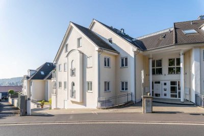 LUXURIÖSES ZUHAUSE IN TOPLAGE - 
RAUM FÜR BESONDERE MOMENTE