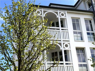 Moderne 3-Zimmer Maisonette-Wohnung mit Balkon in Sellin
