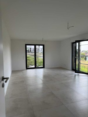 Stilvolle, neuwertige 2-Zimmer-Wohnung mit Terrasse und EBK in Kirchardt