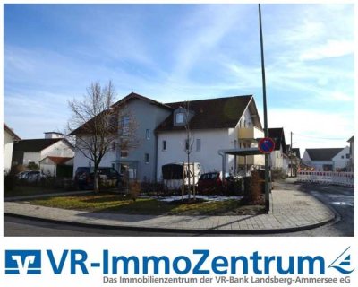 Attraktive 3-Zimmer Dachgeschosswohnung mit Sichtdachtstuhl und Aufzug