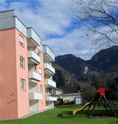 Sanierte 3-Raum-Wohnung mit Balkon und Einbauküche in Hohenems