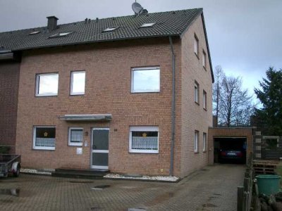 Bergheim-Paffendorf, 70qm, 2.OG, 3 Zimmer, Küche,Diele,Bad/WC,Abstellkammer u. Kellerraum