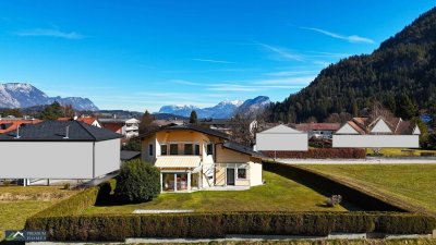 KUNDL - Luxuriöses Landhaus für Ihre Familie - 5 Zimmer, Balkon, Terrasse, Wintergarten und sehr viel Grünfläche