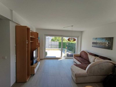 Helle, moderne 3-Zimmer Erdgeschoss-Wohnung mit schöner Terrasse