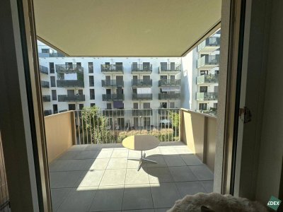 Ab 01.11.: Moderne 2-Zimmer-Wohnung mit Balkon nahe U1 Rennbahnweg