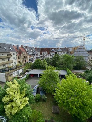 Hochwertige Dachgeschoss- Maisonette im Brentanoviertel