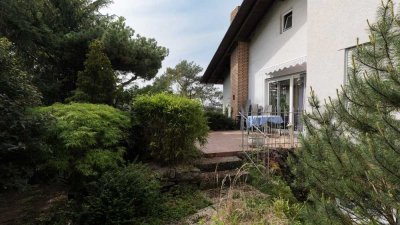 Liebhaberobjekt mit großem Garten und herrlichem Blick - von privat