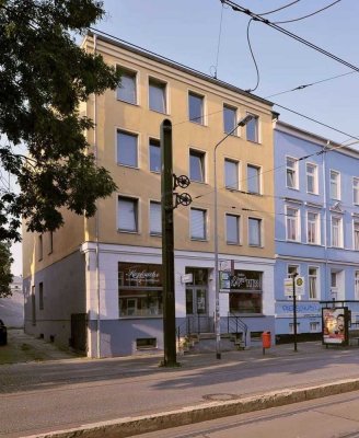 Helle 2-Zimmer-Wohnung mit Südbalkon in Rostocker KTV – Ideal für WG-Leben!