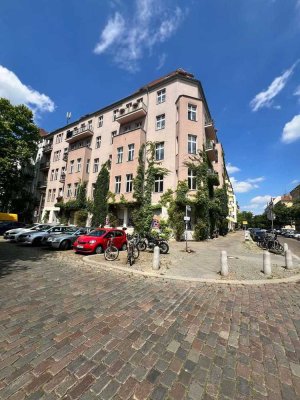 Schönes Dachgeschoss-Apartment in begehrter Lage