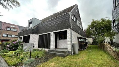 Moderne DHH am Naturschutzgebiet