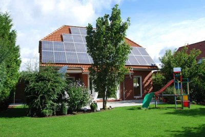 Einfamilienhaus in ruhiger Lage – Rundum-sicher und energieeffizient