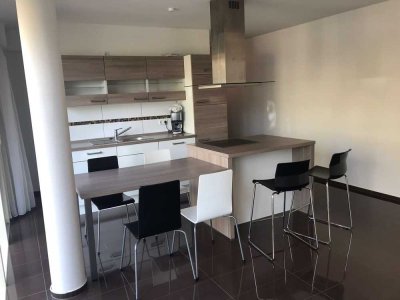 Stilvolle, 2-Zi.-Wohnung mit grosser Sonnenterrasse  in Heilbronn Ost