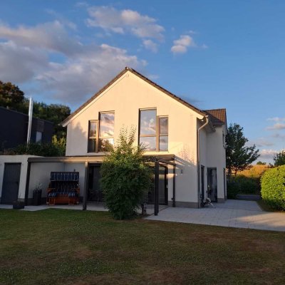 Einfamilienhaus am Kemnader See + Freistehend + Neuwertig + Niedrigenergie + Provisionsfrei!