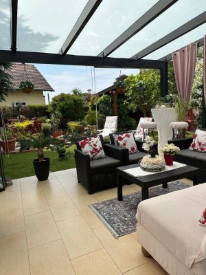 Bezauberndes Einfamilienhaus mit Gartenidylle