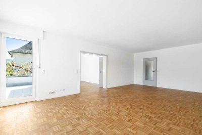 Modernisierte 4-Zimmer Wohnung mit Moselblick und Garage