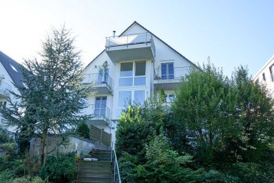 Exklusives Wohnerlebnis am Toelleturm: Lichtdurchflutete Maisonette mit Panoramablick