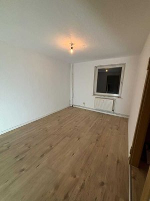 Renovierte 2-Zimmer-Erdgeschosswohnung