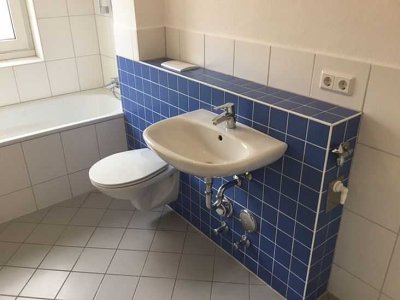 3 Zimmer, mit modernisiertem Badezimmer