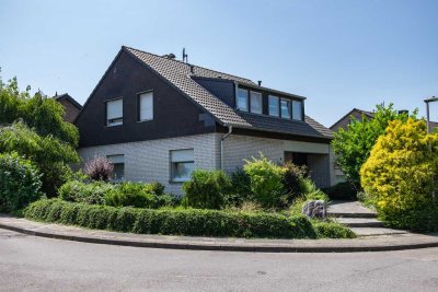 Freistehendes Einfamilienhaus mit vielfältigen Nutzungsmöglichkeiten