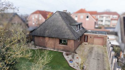 Familienfreundliches Einfamilienhaus mit Terrasse und Garten in Ofenerdiek