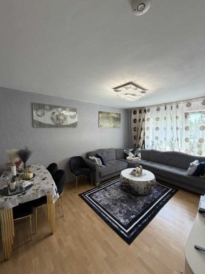 2 Zimmer Wohnung mit Balkon in Gallus