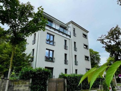 Modern, Hell, Barierrefrei, mit Aufzug im preußischen Viertel - schöne 4-5 Raumwohnung