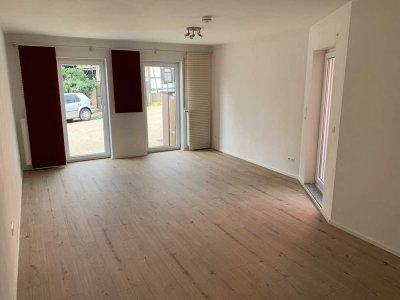 Stilvolle, modernisierte 1-Raum-EG-Wohnung in Friedrichsdorf