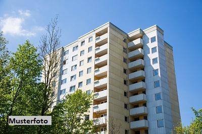 3-Zimmer-Wohnung mit Balkon und Kellerabteil