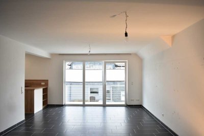 Attraktive 5-Raum-Maisonette-Wohnung mit EBK und Balkon in Netphen-Deuz
