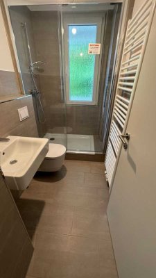 *** Hier wird fleißig gewerkelt! Charmantes EG-Wohnung mit Duschbad! ***