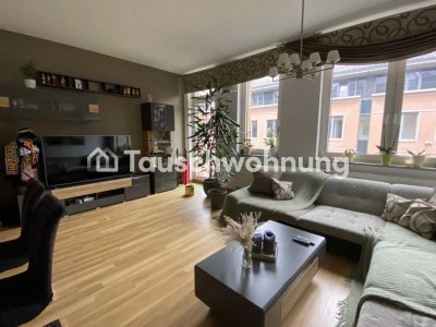 Tauschwohnung: Wunderschöne Große 2-Raum Wohnung am Schillerplatz