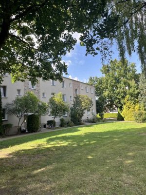 Besichtigung Dienstag, 16.12.: Schöne 2-Zimmer-Wohnung mit großem Balkon