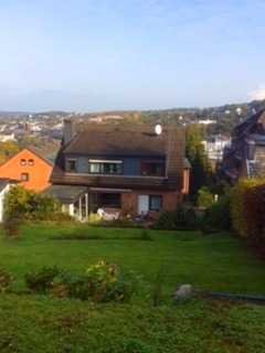 4 - Zimmer - Terrassenwohnung mit Wintergarten; ruhige und doch zentrale Lage mit Blick auf Stolberg
