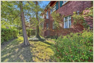 Architektonisches Juwel: Reformarchitektur-Altbau-Villa mit großem Garten und tollen Altbaudetails