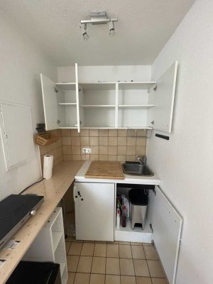 Suche nachmieter für meine helle 1,5 Zimmerwohnung