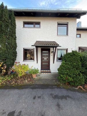 Familienglück in Kirchheim – charmantes Reihenhaus mit Potenzial