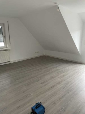 Freundliche und gepflegte 3-Zimmer-Wohnung mit Balkon in Kastellaun